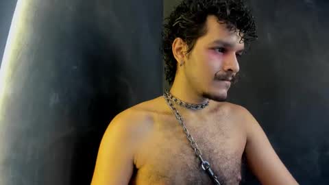 diemond_latinx98 online show from 12-22-25, 05:54