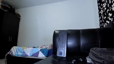 diiego_xxx online show from 10-18-25, 03:02