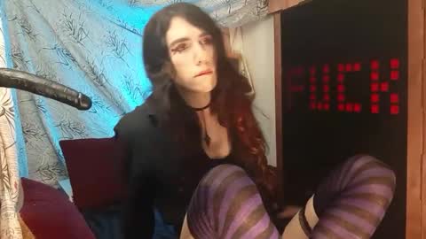 diivampy online show from 12-14-25, 09:41