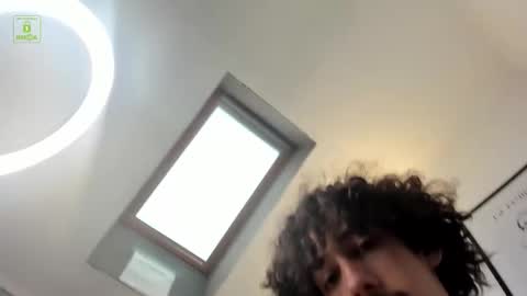 Dilan online show from 12-18-25, 12:22