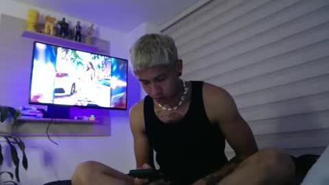 dilanxxx8888 online show from 11-01-25, 04:58