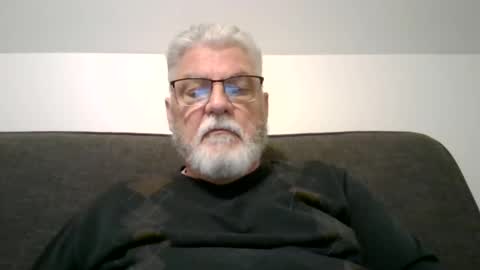 Snapshot of dilbert2024 chatting on 02-05-25, 11:17 Dilbert online show from 02-05-25, 11:17