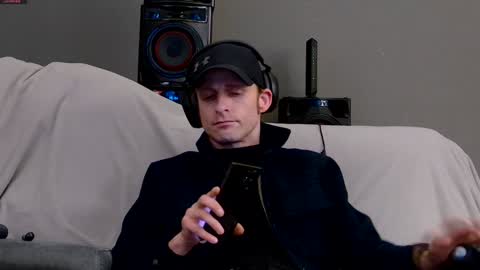 Dilldough405 online show from 12-27-24, 07:24