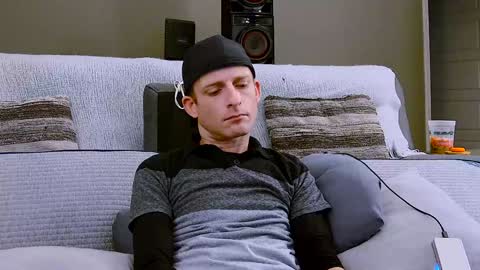 Dilldough405 online show from 02-06-25, 05:51