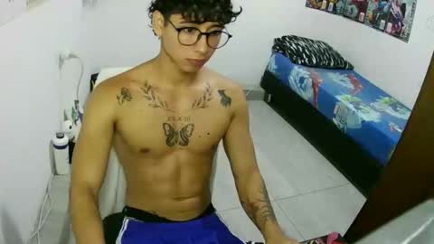 Snapshot of dillom420 chatting on 12-02-25, 08:04 dillom420 online show from 12-02-25, 08:04