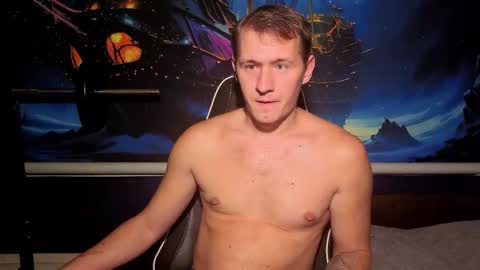 Snapshot of dimastyzzz chatting on 11-23-25, 09:58 Dimetriusen online show from 11-23-25, 09:58