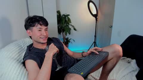 Fabian online show from 12-28-24, 02:54