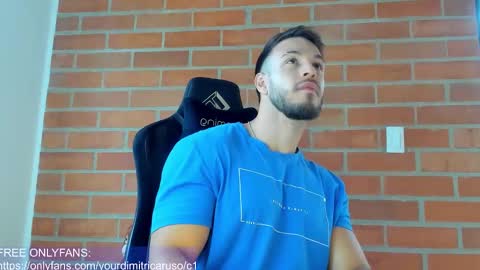 Snapshot of dimitricaruso chatting on 12-20-25, 10:17 dimitricaruso online show from 12-20-25, 10:17