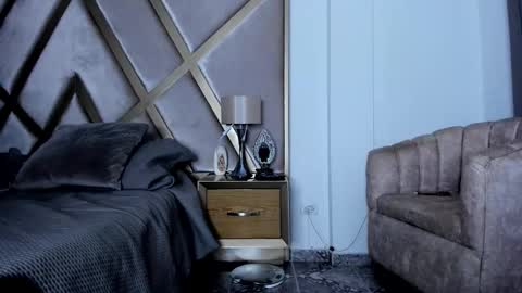 dimitriklein online show from 10-29-25, 10:50