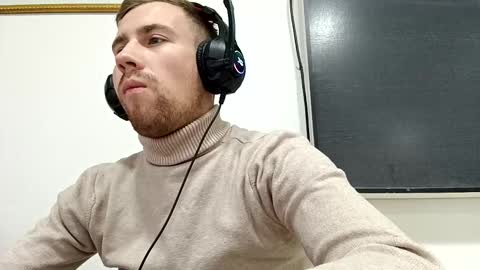 Snapshot of dimyanworld000 chatting on 12-06-24, 11:11 D V online show from 12-06-24, 11:11