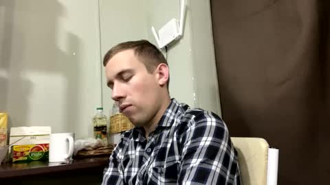 Snapshot of dimyanworld000 chatting on 01-21-25, 04:48 D V online show from 01-21-25, 04:48