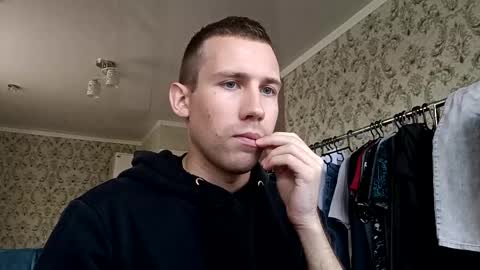 Snapshot of dimyanworld000 chatting on 09-14-25, 10:14 D V online show from 09-14-25, 10:14