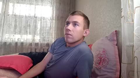 Snapshot of dimyanworld000 chatting on 10-11-25, 08:46 D V online show from 10-11-25, 08:46