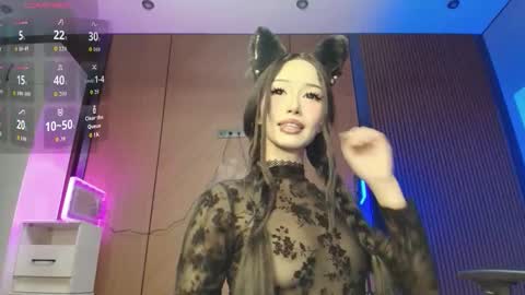 Snapshot of dion_lee9 chatting on 02-26-26, 04:39 Reina online show from 02-26-26, 04:39