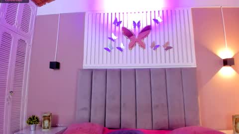 Cristal  online show from 01-07-25, 03:35