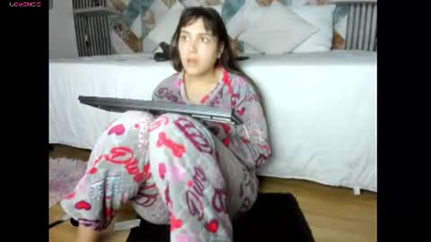 diosaelchat online show from 10-31-25, 03:07