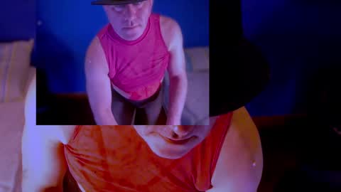 Snapshot of director518538 chatting on 01-03-25, 04:27 Fabi-cross online show from 01-03-25, 04:27