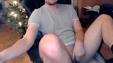 Snapshot of dirty_fun_boy chatting on 12-19-24, 12:45 dirty_fun_boy online show from 12-19-24, 12:45
