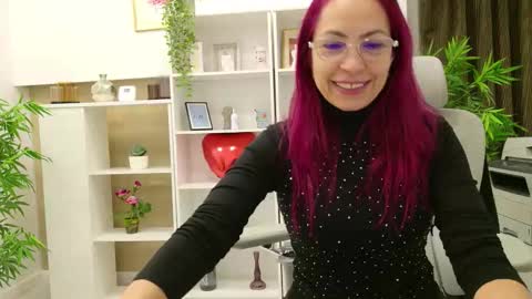 dirty_mature online show from 11-19-25, 07:08