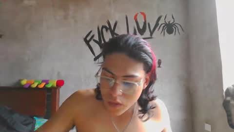 dirty model online show from 02-25-26, 09:57