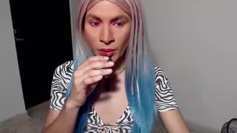 dirtydanezka online show from 11-21-25, 04:33