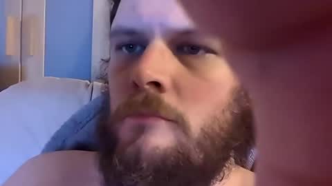 Snapshot of dirtydogsday chatting on 01-04-25, 03:39 Dirtydog online show from 01-04-25, 03:39