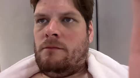 Snapshot of dirtydogsday chatting on 03-02-25, 08:29 Dirtydog online show from 03-02-25, 08:29