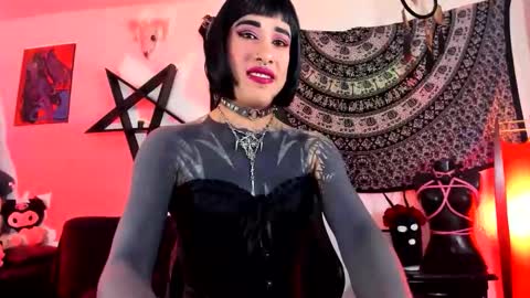 Snapshot of dirtyonix chatting on 11-06-25, 07:15 ONIX online show from 11-06-25, 07:15