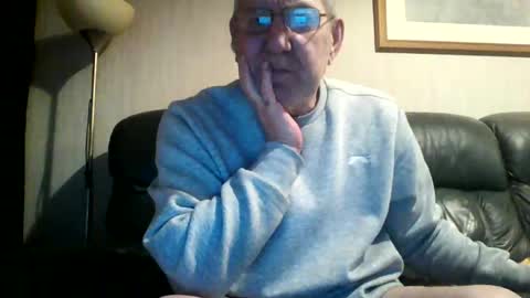 Snapshot of discovery63 chatting on 12-29-24, 05:12 discovery63 online show from 12-29-24, 05:12