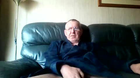 Snapshot of discovery63 chatting on 01-08-25, 02:46 discovery63 online show from 01-08-25, 02:46