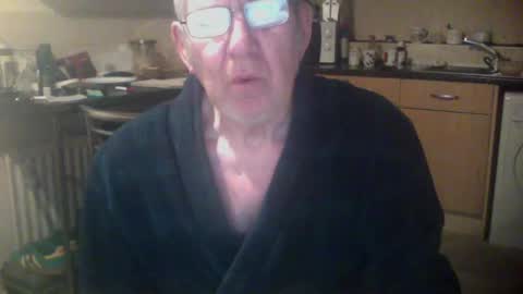 Snapshot of discovery63 chatting on 01-09-25, 12:46 discovery63 online show from 01-09-25, 12:46