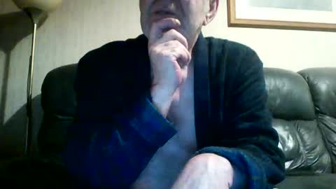 Snapshot of discovery63 chatting on 02-15-25, 08:11 discovery63 online show from 02-15-25, 08:11