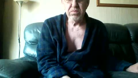 Snapshot of discovery63 chatting on 02-18-25, 02:49 discovery63 online show from 02-18-25, 02:49