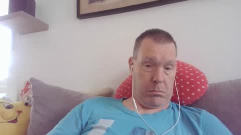 disney0988 online show from 11-30-25, 10:08