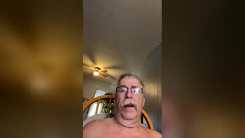 dispencer74 online show from 01-12-26, 05:29