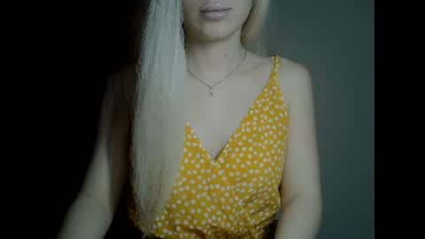 DitaMilton online show from 12-27-24, 06:31