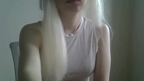 DitaMilton online show from 10-16-25, 09:21