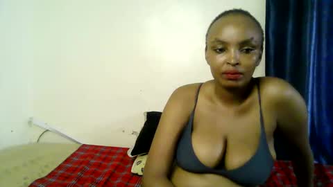 Snapshot of diva_cheupe chatting on 03-19-26, 06:39 diva_cheupe online show from 03-19-26, 06:39