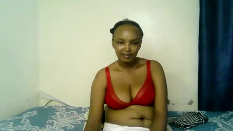 Snapshot of diva_cheupe chatting on 03-27-26, 06:41 diva_cheupe online show from 03-27-26, 06:41