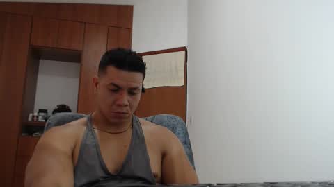 Diva Mancini online show from 10-26-25, 07:53