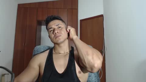 Diva Mancini online show from 11-19-25, 02:33