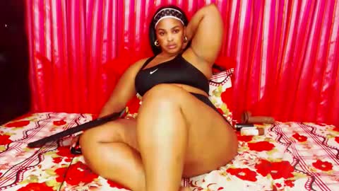 divinebooty93 online show from 03-23-26, 06:45