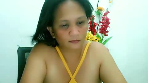 Snapshot of divinegrace10 chatting on 03-06-25, 03:56     Divine Grace Close To Your Hear online show from 03-06-25, 03:56