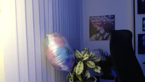 Hera online show from 10-25-25, 10:01