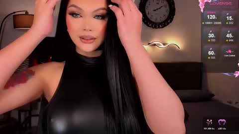    online show from 11-17-25, 12:44