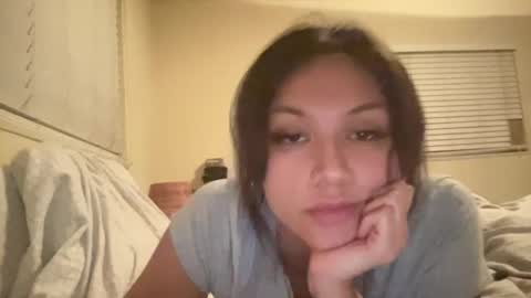 divinity99790831 online show from 02-12-25, 04:23