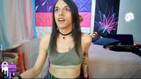 Snapshot of divynejade chatting on 12-05-24, 11:18 Jade Divyne online show from 12-05-24, 11:18