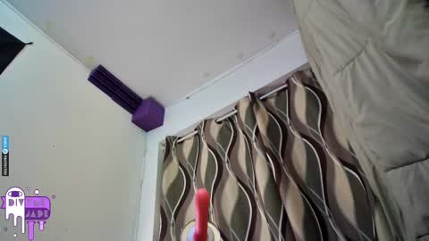 Snapshot of divynejade chatting on 02-22-25, 01:44 Jade Divyne online show from 02-22-25, 01:44