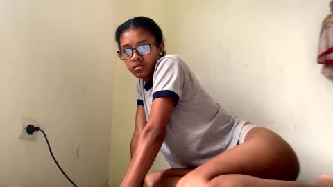 Snapshot of djayanah chatting on 01-16-26, 07:56 djayanah online show from 01-16-26, 07:56