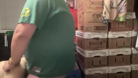 Snapshot of djfreeque chatting on 12-08-24, 04:57 djfreeque online show from 12-08-24, 04:57